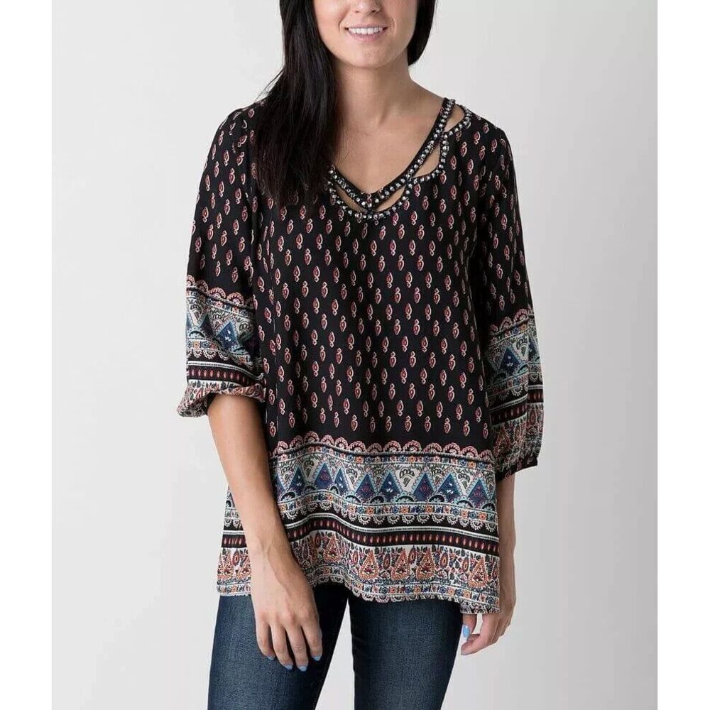 BKE Print‎ Tunic Top Medium Boho Rhinestone Keyhole Neck 3/4 Slv Black